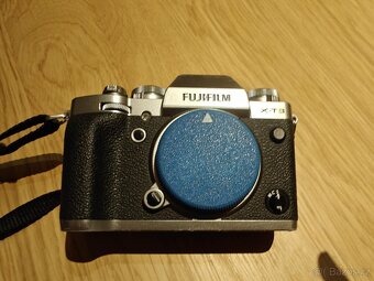 Fujifilm X-T3 – funkční, používaný kus (včetně příslušenství - 6