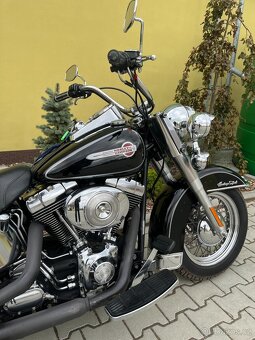 Harley Davidson FLSTCI Heritage Softail Classic. - 6