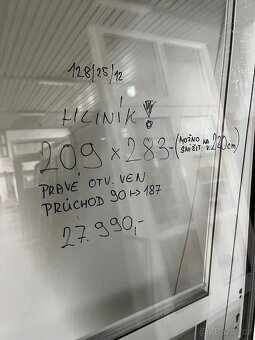 DVOJE OBROVSKÉ DVOUKŘÍDLÉ HLINÍKOVÉ DVEŘE209x283-PLZEŇ - 6