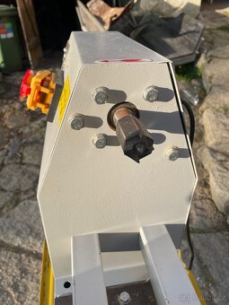 Vylepšený soustruh na dřevo Proma s příslušenstvím - 6