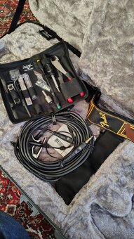 Fender Eric Clapton Signature Stratocaster (USA) - červená - 6