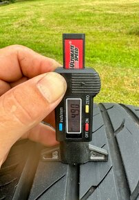 PNEU 245/40 18 SADA - 6