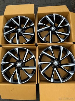 ORIGINÁL Alu Škoda VEGA R20, 5x112 - ZÁNOVNÍ - 6
