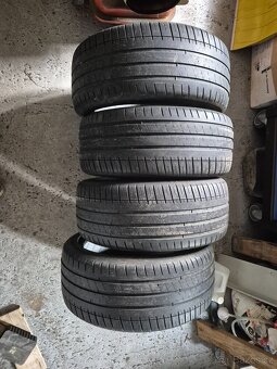 5x112 235/40 R18 - 6