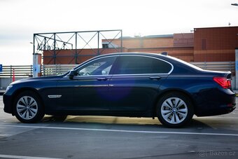 BMW 750i xDrive, 4.4 V8 Biturbo, 300kW, 2011 - 6