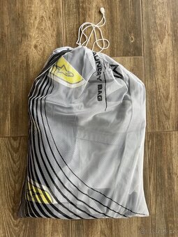 Prodám závodní kombinézu Alpinestars - 6