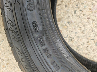 225/55R17C 109/107H CONTINENTAL - 6