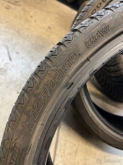 225/35 R19 Goodride - 6