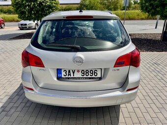 Opel Astra J 1.7 CDTI,96KW Sports Tourer - 6