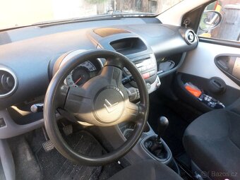 Citroen C1 1.0L 2006, najeto 195tis - 6