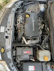 Opel astra 1.7 cdti 92kw veškeré díly - 6