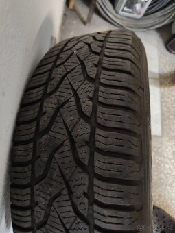 ALU disky originál Škoda 5x112 R15 zimní pneu - 6