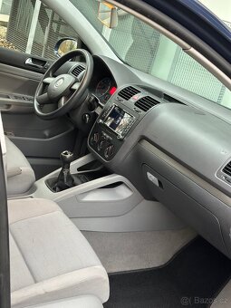 Volkswagen Golf V 1.4 Benzín - 6