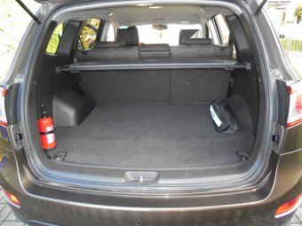 Hyundai Santa Fe 2,2 CRDI - 6