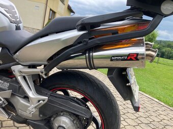 Honda VFR 800 Vteč - 6