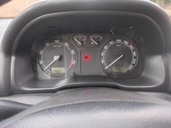 Škoda Octavia r.v.2004 2.0i 4x4 - 6