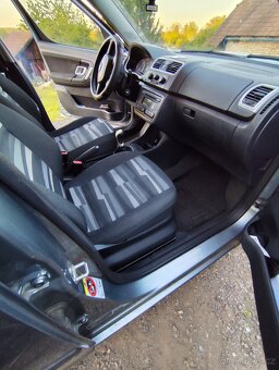 Roomster 1.4 16V 63kw, 2010 - 6