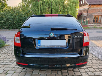 benzínová Škoda Octavia 2 Faceli 1.6 Mpi 115000km bez koroze - 6