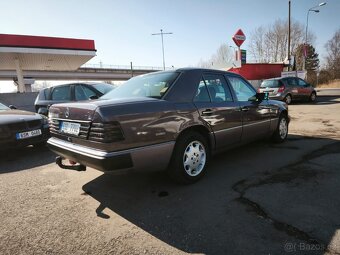Mercedes-Benz W124 300D Turbo,Automat,Tažné,Šíbr - 6