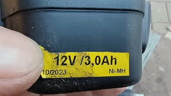 Aku vrtačka Makita průměr 10 mm 6211 0 dvě rychlosti otáčení - 6