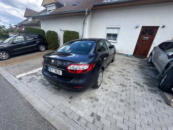 Renault Fluence 1.6 MPI (rok 2010) - 6