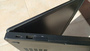 Dell Latitude 5590 - i5, 8GB RAM, SSD 256GB - 6