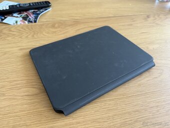 iPad Air M2 128 GB, Wifi space grey + magic keybord - 6