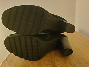 Černé kozačky Tamaris vel. 38 - 6