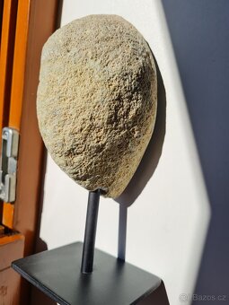 Achát na stojanku - 6