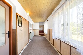 Rodinný dům s udržovanou zahradou v obci Vojkovice – ihned k - 6