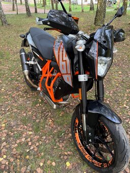 KTM Duke 690 - 6