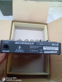 Behringer xenyx 802 - 6