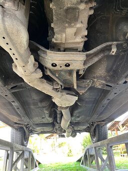 Subaru Forester XT model SG rok 2004 - 6