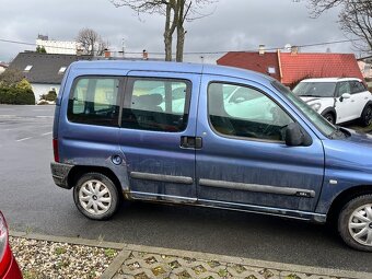 CITROEN BERLINGO 1.8 i BENZÍN - 6