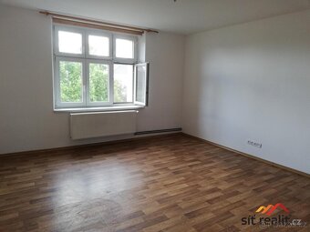 Pronájem 2+kk, 59m2, P7, Holešovice, klidná lokalita, MHD, o - 6