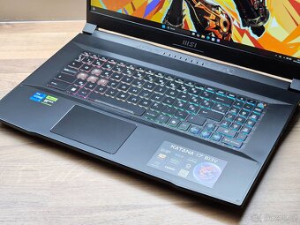 17,3"_MSI KATANA 17 B13V_i7-13620H_16GB_RTX 4070 8GB - 6