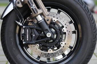 QJ Motor SRV 600 V - 6