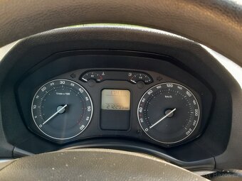 Škoda Octavia II, combi, 1,9TDI, 77kW, tažné, 212 000 km - 6