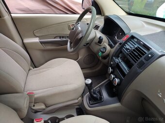 Hyundai Tucson 2.0 CRDi aj benzín- diely - 6