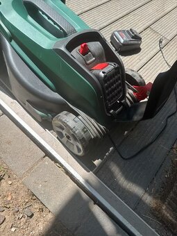 Bosch CityMower 18V-32-300 - 6