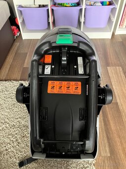 Prodám zánovní autosedačku Joie i-Gemm3 - 6