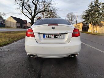 Suzuki Kizashi 2.4, 4x4, automat - 6