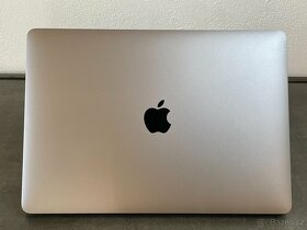 MacBook Air 13" 2020 i7 / 16GB RAM - 6