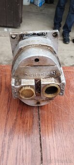 Čerpadlo hydraulické - 6