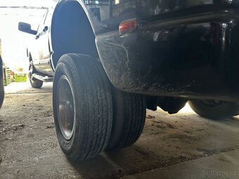 Dodge RAM 3500 - 6