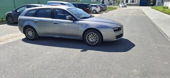 Alfa Romeo 159 JTD - 6