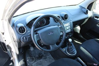 Ford Fiesta 1,4i 59KW, KLIMA, ČR, STK 12/2025, r.v. 2005 - 6