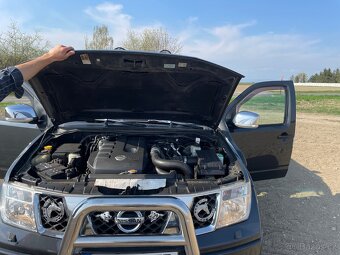 Nisan Navara 2.5 - 6
