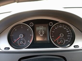 Volkswagen Passat B7 - 6