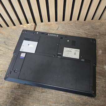 Fujitsu Lifebook U748 - i5-8350U / 16GB RAM / 512GB / Win 11 - 6